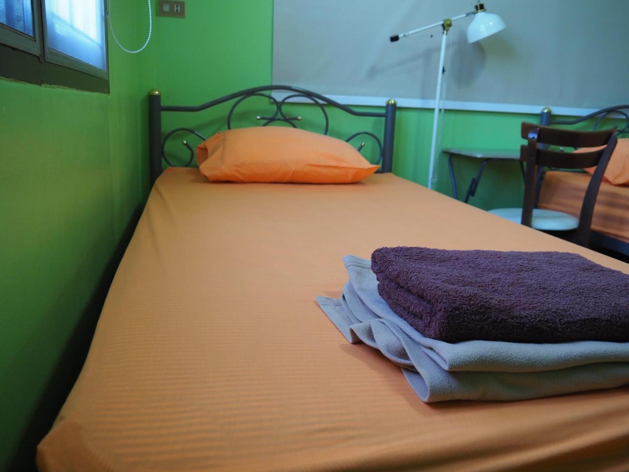 Punnpannsuk Hostel Trat Buitenkant foto
