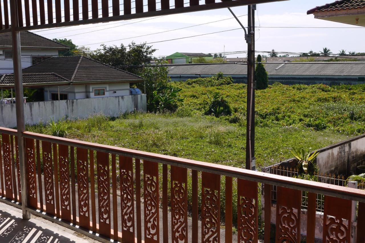 Punnpannsuk Hostel Trat Buitenkant foto